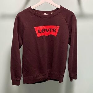 Maroon Levi’s light crew neck size S